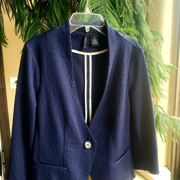 New Directions Petite Navy Blazer PM - Picture 2 of 4